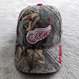 New Detroit Redwings Cap - Adult One Size Fits All - Camo